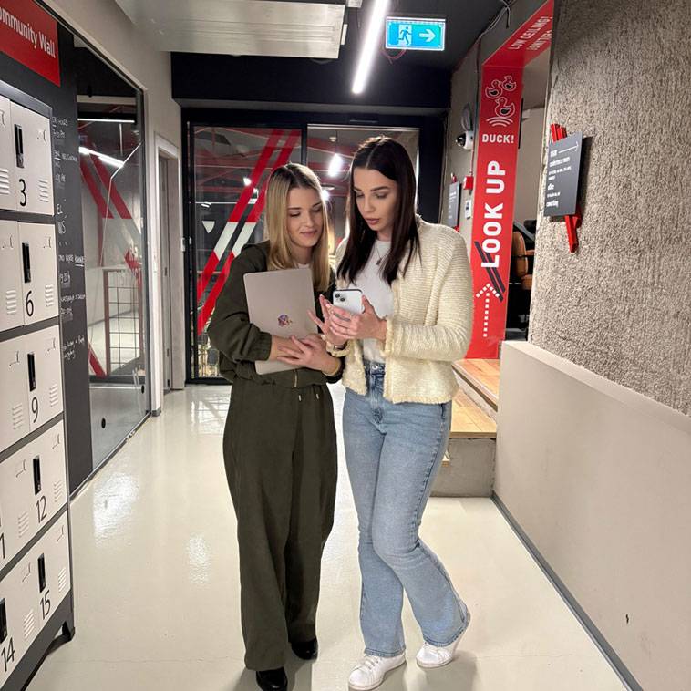 Kika i luce south wind agency